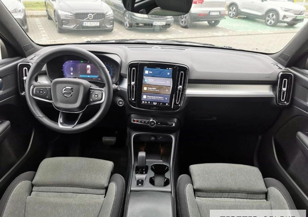 Volvo XC 40 cena 154900 przebieg: 36021, rok produkcji 2022 z Łeba małe 497